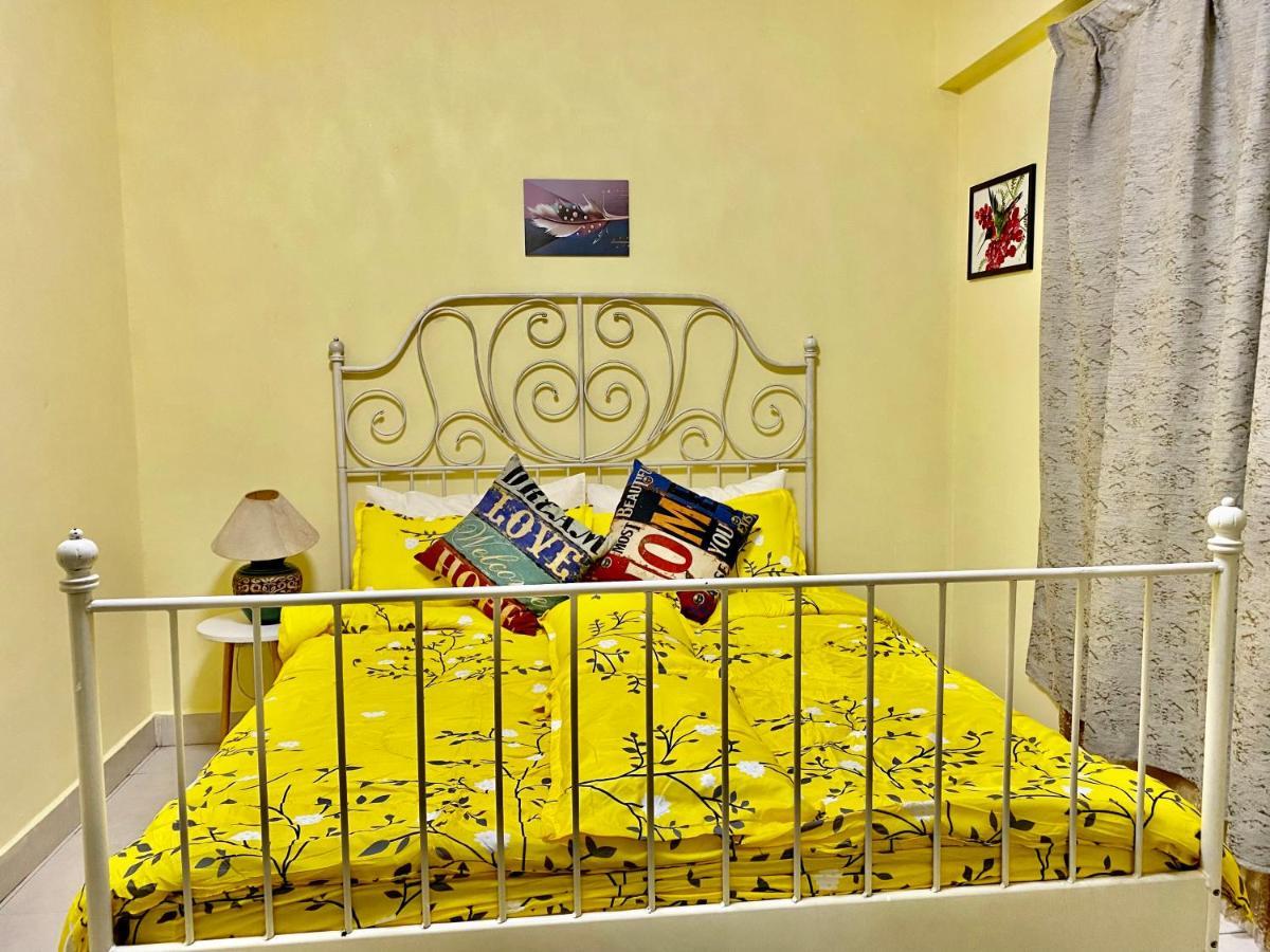 Putravilla Condominium Lovely & Spacious With Public Pool Kampong Kerdas المظهر الخارجي الصورة